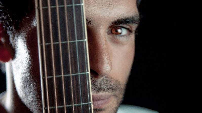 “Eternità” il nuovo singolo di Stefano Santoro