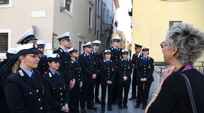 17 nuovi agenti di Polizia Locale con contratto formazione e lavoro: percorso di inserimento e formazione professionale