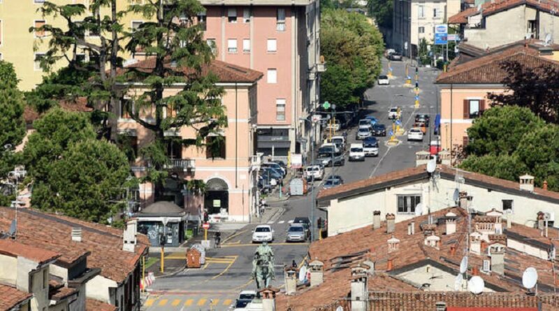 Mostra fotografica "Via Milano, persone, lavori, architetture"