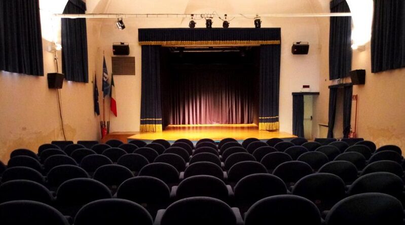 Manerbio, al Piccolo Teatro "Memo Bortolozzi" va in scena "Musica e Muse"